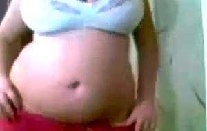 Chubby blonde girl lets her big boobs bounce 