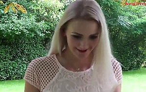 Blonde teen outdoor blow job and sex with old man