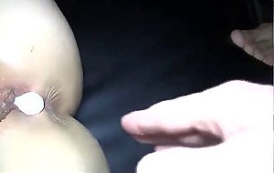 hubsche junge deutsche blondine fickt mit drei mannern