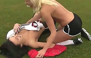 Teen lesbians fuck outdoors