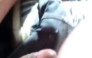 Baise en voiture