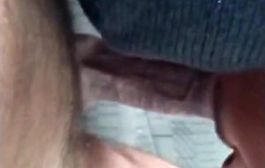 Baise en voiture