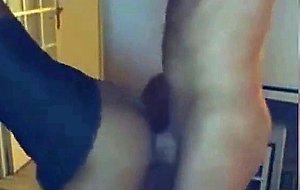 francaise debout en levrette reclame plus fort