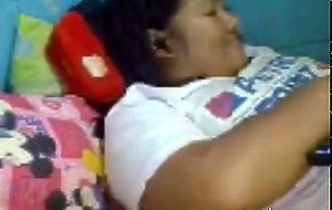 Girl in wite tshirt masterbates