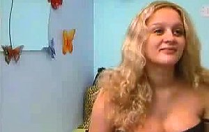 blonde preggo girl in webcam