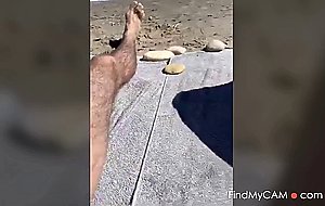 Beach play on Periscope