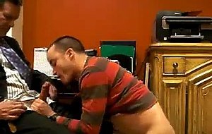 Str8 daddy with male secretary