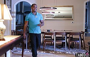 Wife Anna de Ville wanted to try anal sex with her black BBC husband
