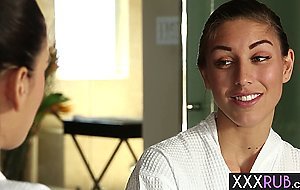 Big ass virgin MILF fucked by horny lesbian and she lost her virginity
