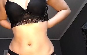 Black1cat12, honey girl caresses her body and pussy clos