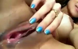 Wet latin pussy close up on cam