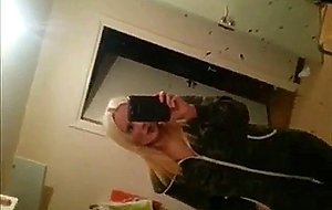 Svensk liten flicka med stora tuttar 2