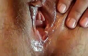 mature plays with her asshole