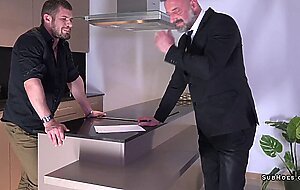 Alice Hunter jerk her cuckolds boyfriend