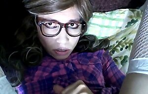 Paulina Doll Self-Facial cum Swallow