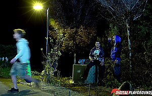 Amy anderssen, stepmoms boobs