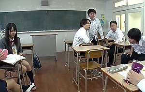 Stars-161 for some reason, the cutest girl in school wants to show me her panties, tempting me to