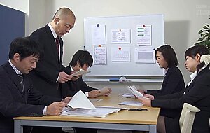 Rbd-772 i'm a bad employee and i will naughty all the female boss who is younger than me and
