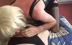 Amateur Crossdresser Blowjob