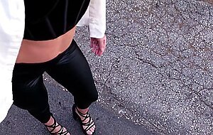 Lola skywalker, i make a date with a guy and i suck his cock directly