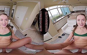 Chloe marie, teen hottie chloe is a sweet babysitter