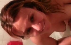 Girlfriend's Solo Tub Show