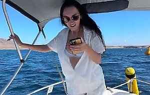 Risky public sex in hot stepmom on a boat