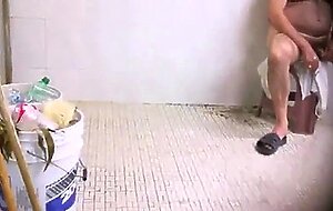 Big-Cock Daddy in a Public Bath Video