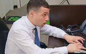 Kyler's office quickie, Kyler...