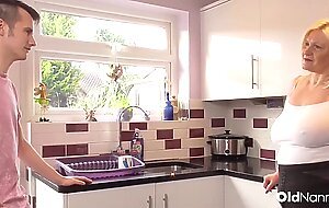 Mature Lacey Starr Blowjob And Hardcore Doggystyle With Sam