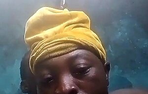 Weekend sex with a mature girl