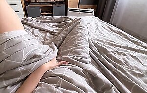 I love fingering myself in the morning before i go to college! creamy pussy