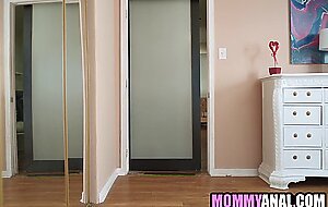 Stepmom dped by stepson & his bully