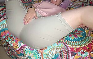 I fuck my chubby stepmom, cum inside her big hairy pussy. hairy pussy close up