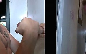 Gloryhole Life: Big Cocks, Amateur Blowjobs