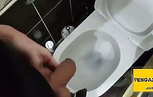 Amateur's Painful Anal Sex with Toy on Sofa