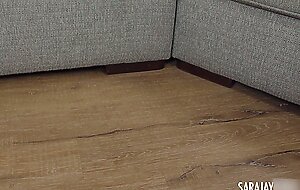 Bouncing butt cougar sara jay...