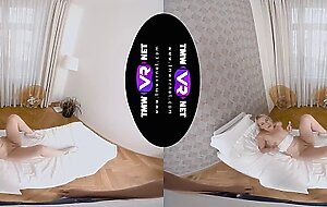 TmwVRnet - Rebecca Black - Make-up brush or a real dick?