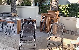 Mansion Backyard Fucking and Sucking Outdoors Cum Inside