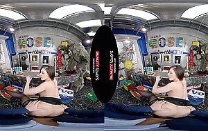 RealityLovers - Amazing Milf Henessy