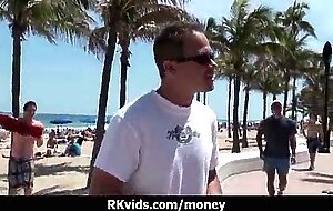 Amateur chick takes money for a fuck 21