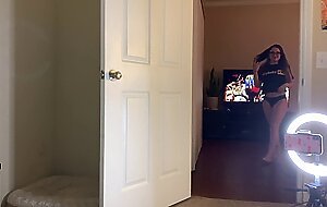 Sexy 18 y/o Stephanie Vixen gets so wet... Creampie