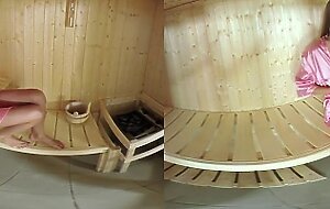 TmwVRnet - Sarah Kay - SAUNA EXPERIENCE