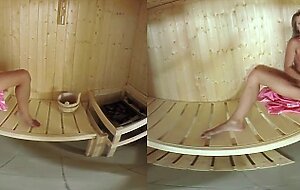 TmwVRnet - Sarah Kay - SAUNA EXPERIENCE
