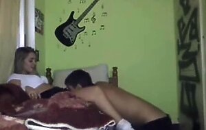 Two teens fuck after meeting on a dating site