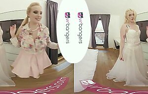 VR PORN - HOT BRIDESMAID FUCK BEFORE WEDDING