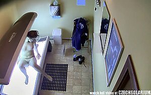 beautiful teen pussy in solarium