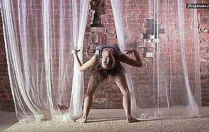 Incredible tight ass small tits Razdery Noga flexibility