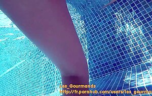 Huge Fuck with a Mature SLUT in the water with BIG Dildo