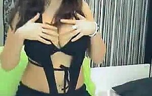 Nasty cum slut in action - amateur